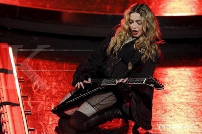 Madonna melelang harta demi misi kemanusiaan