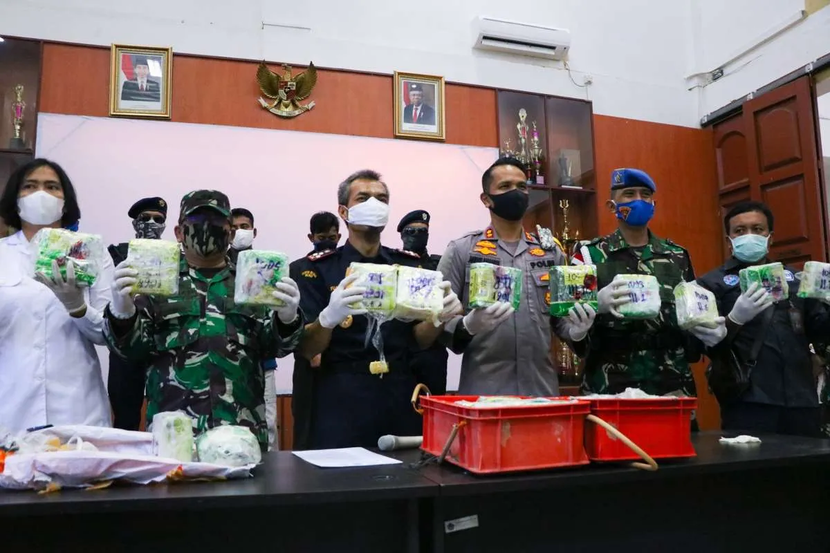 Tim gabungan Bea Cukai, TNI, dan BNN gagalkan penyelundupan 30 kg sabu