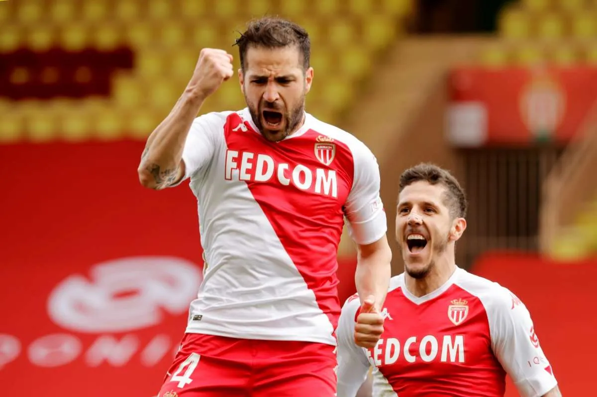 Klub Sepak Bola Milik Grup Djarum Como Resmi Angkat Cesc Fabregas Jadi Pelatih