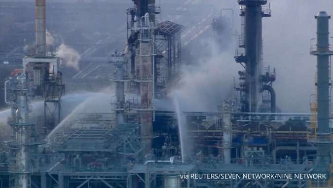 Kilang Terbesar Terbakar, Australia Pastikan Tak Ada Pembatasan BBM