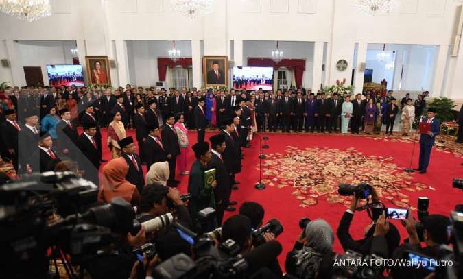 Sidang kabinet paripurna pertama, Jokowi: Tak ada yang namanya visi-misi menteri!