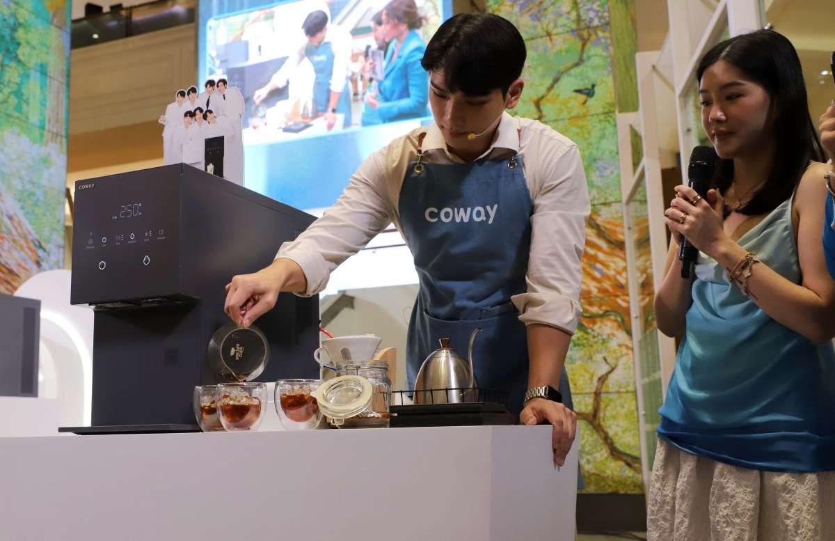 Coway Luncurkan Pemurni Air dengan Fitur Penghasil Es Batu