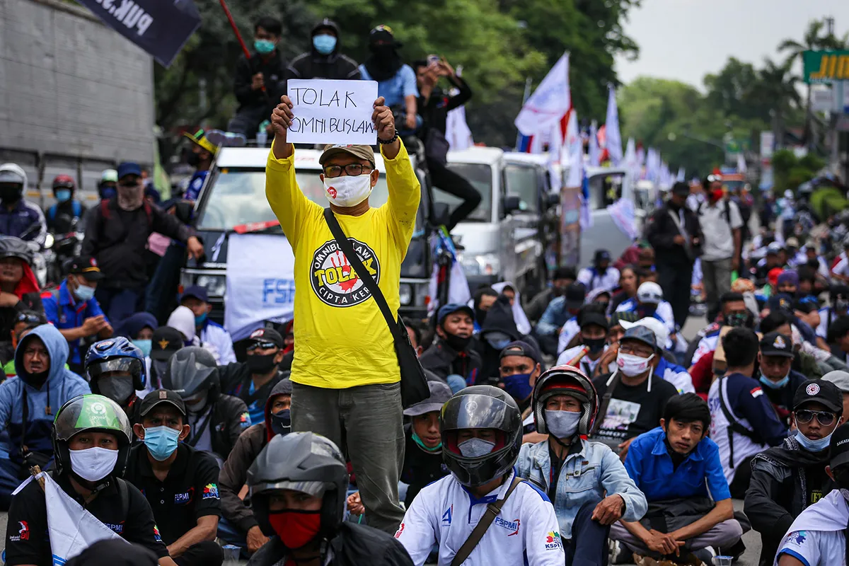 Inilah pasal UU Cipta Kerja yang paling merugikan bagi kaum buruh yang kena PHK