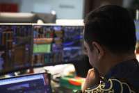 Saham FILM, ELIT & CCSI Anjlok, DWGL Stagnan Usai Terkena UMA BEI