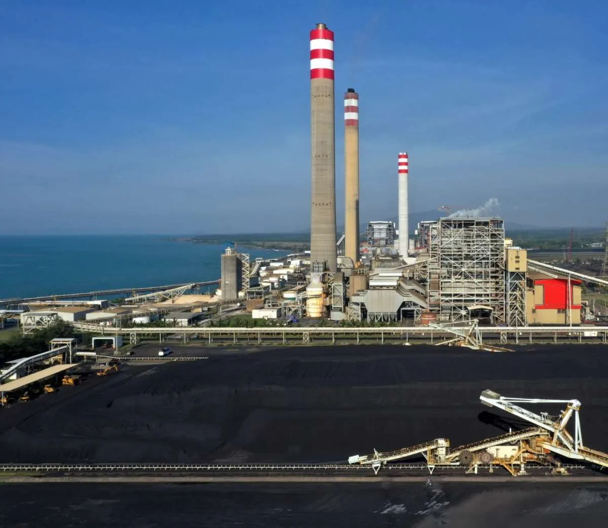 Kementerian ESDM minta PLN benahi sistem kontrak batubara