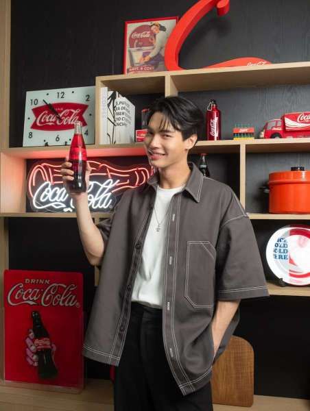  Coca-Cola Umumkan Win Metawin Jadi Brand Ambassador ASEAN A Recipe for Magic di Asia