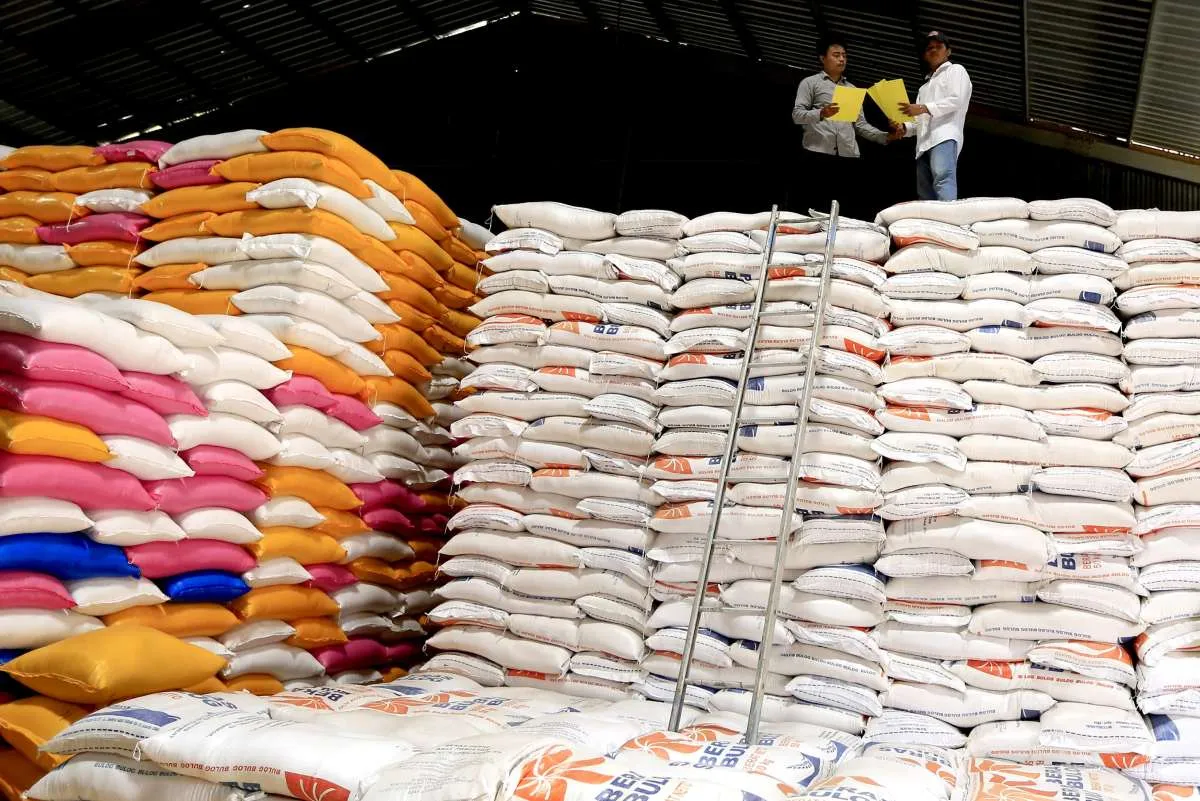 Bulog: Stok Beras 3,8 Juta Ton, Aman untuk Bantuan Bencana dan Persiapan Nataru 2026