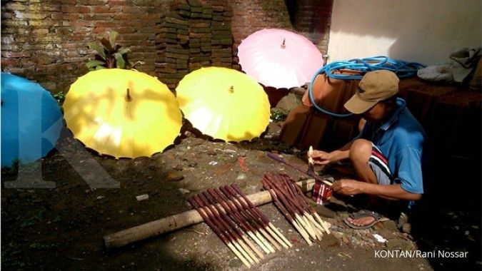 Aneka payung mengembang di Juwiring (2)