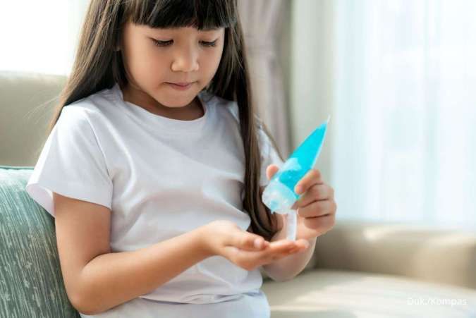 5 Cara Merawat Kulit Anak agar Tetap Sehat dan Lembab, Moms Harus Tahu!