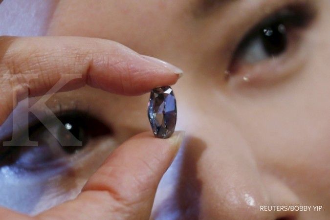 Rekor harga berlian termahal di lelang Sotheby's