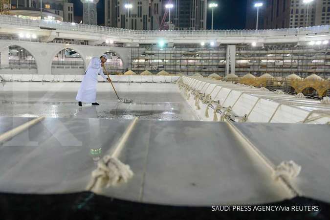 Penyelenggaraan umrah tunggu penerbangan internasional Arab Saudi dibuka