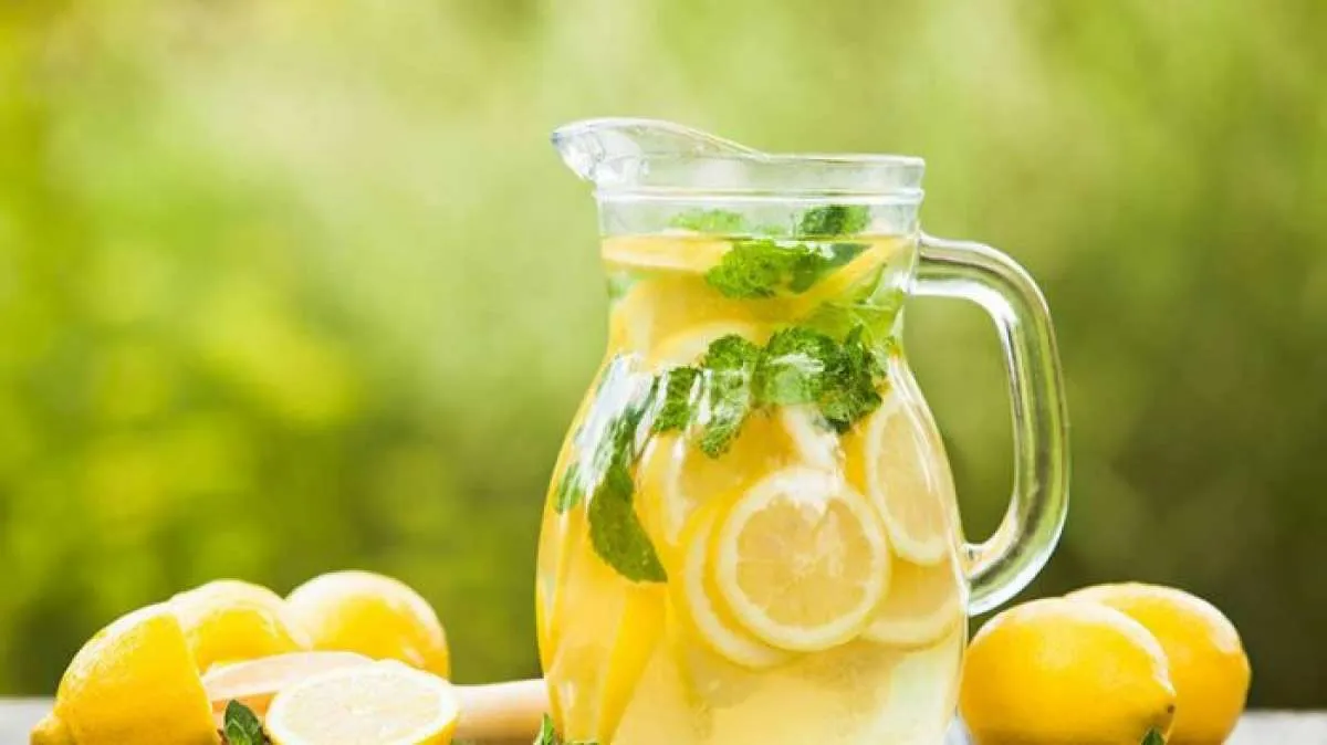 Selain Bisa Menurunkan Berat Badan, Ini Manfaat Air Lemon untuk Kesehatan