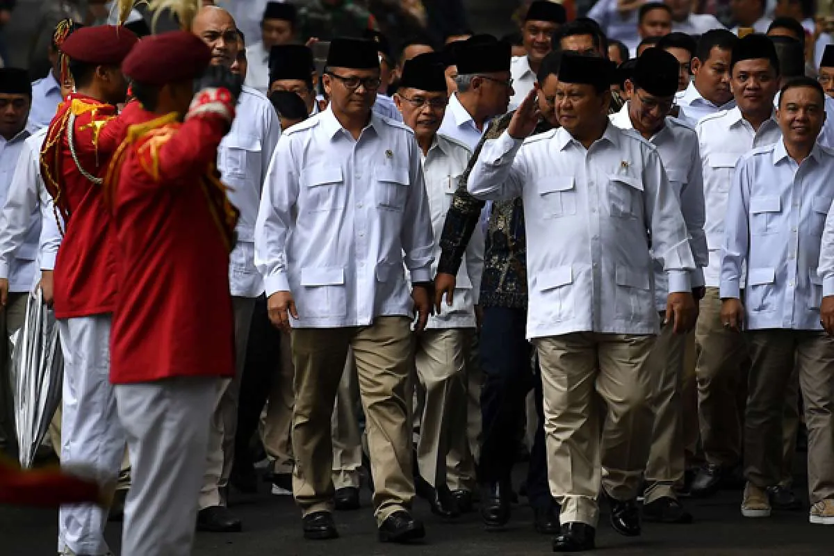 Prabowo tak undang Jokowi pada HUT Gerindra, alasannya karena malu 