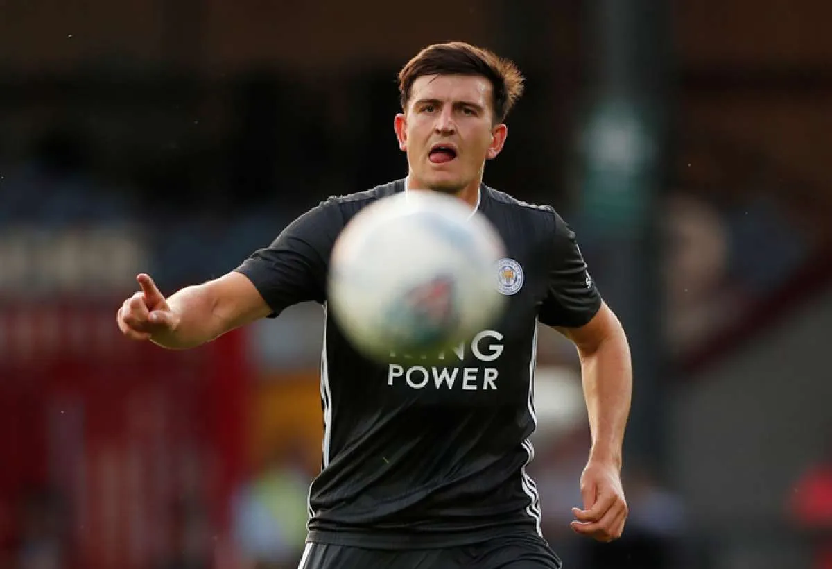 Selangkah lagi Harry Maguire bakal menjadi bek termahal di dunia