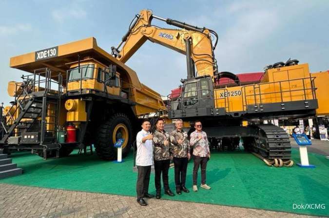 Industri Alat Berat Kebanjiran Merek China, Begini Dampaknya