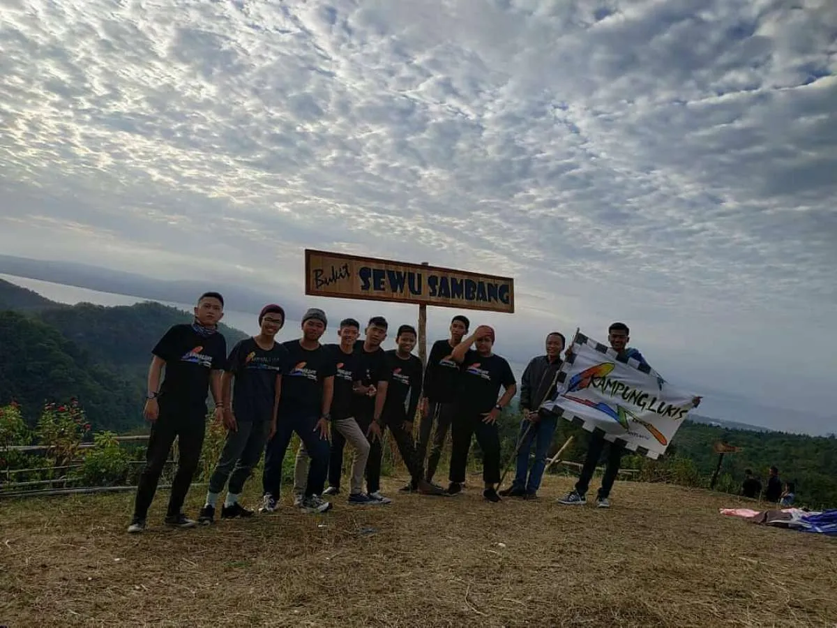 Bukit Sewu Sambang, tempat wisata yang menawarkan keindahan panorama alam Banyuwangi