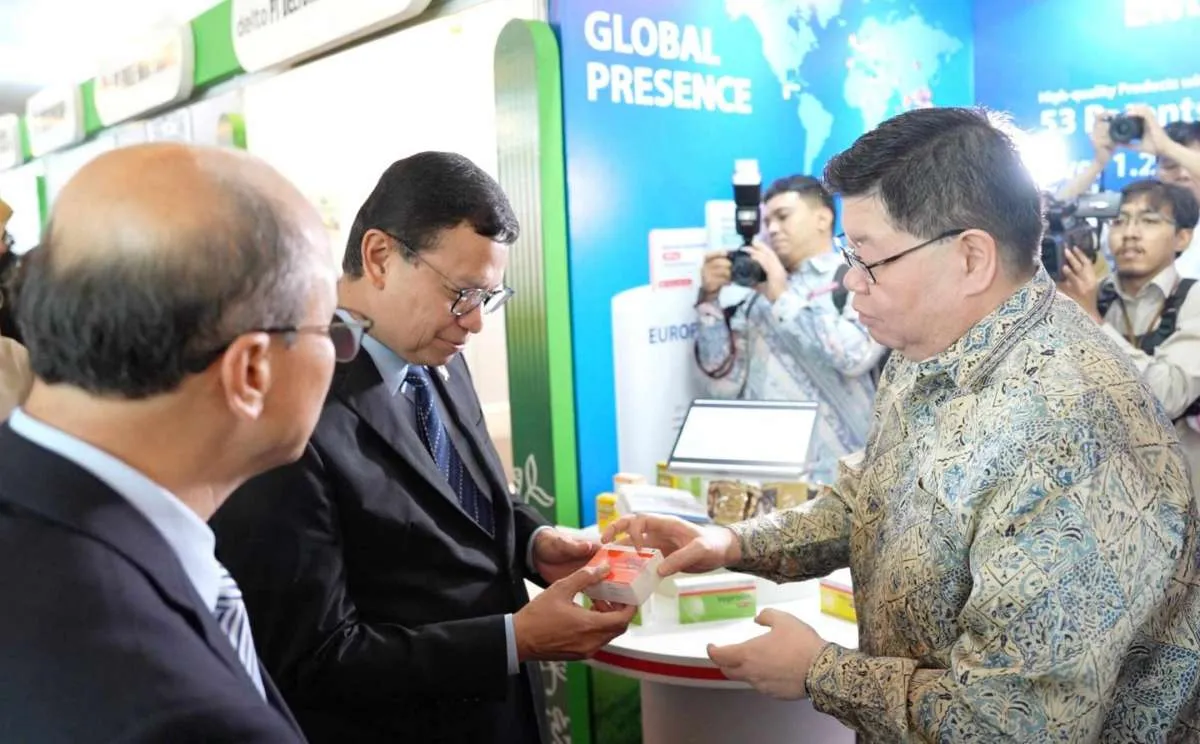 Kepala Badan POM Inisiasi Pengembangan Obat Herbal Melalui Kolaborasi WHO IRCH