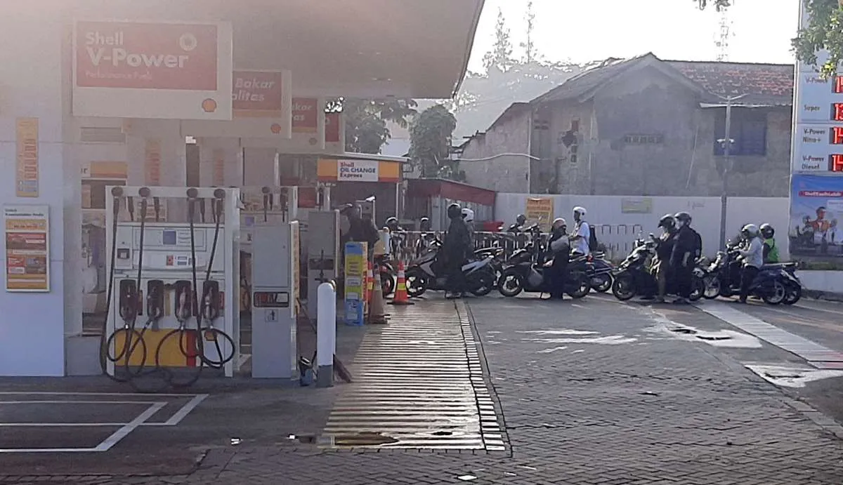Turun Harga, Ini Daftar Harga BBM April di Pertamina, Shell, BP & Vivo, Selasa (1/4)