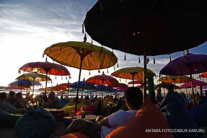 Indonesia to boost spending, incentives as virus fears hit tourism