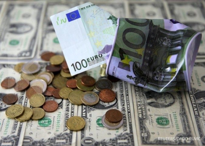  Euro perkasa di hadapan dollar AS