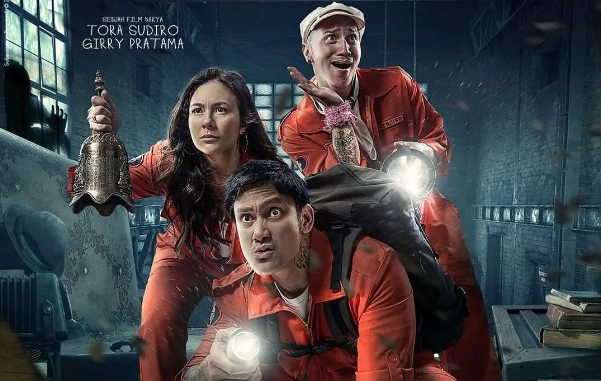 Ada aksi lucu Tora Sudiro mengusir hantu, ini 2 film Indonesia terbaru di Disney+