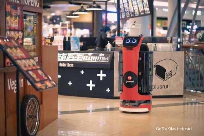 GoFood Pelopori Uji Coba Layanan Pengantaran Makanan dengan Robot