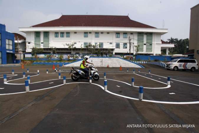 Perpanjang SIM Tanpa Ujian Praktik Di SIM Keliling Bekasi & Tangsel Hari Ini (3/7)