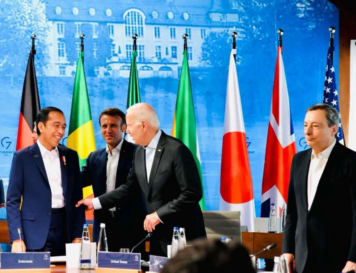 Jokowi Blak-blakan Indonesia Butuh Investasi US$ 30 Miliar untuk Transisi Energi