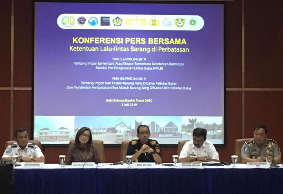 Kurangi penyelundupan, Bea Cukai mengatur lalu lintas barang di daerah perbatasan