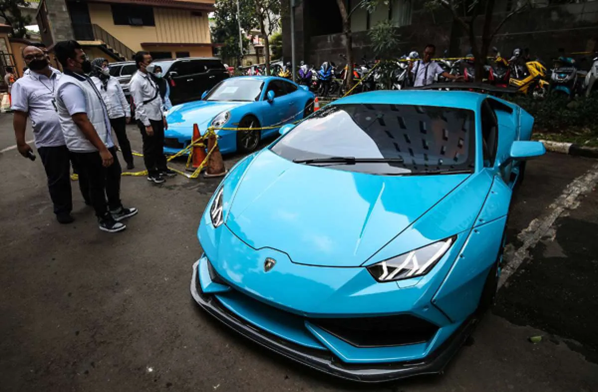 10 Kendaraan Mewah Doni Salmanan Berhasil Dilelang, Nilainya Mencapai Rp 9,81 Miliar