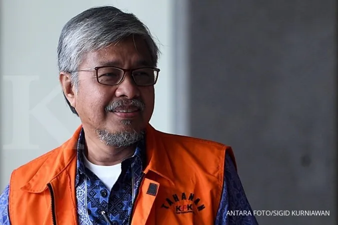 KPK hands over dossier on former Sultra governor
