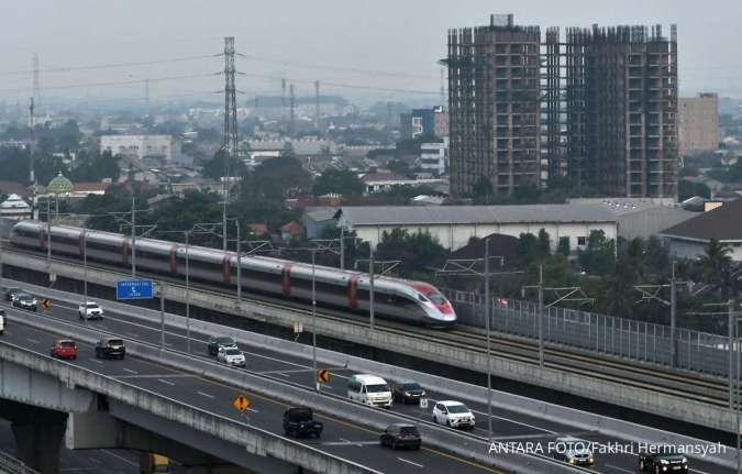 Menhub: Perpanjangan Jalur Kereta Cepat hingga Surabaya Masih Kajian