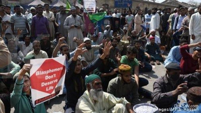 Mahasiswa Bunuh Profesor di Pakistan yang Ditudingnya Tidak Islami