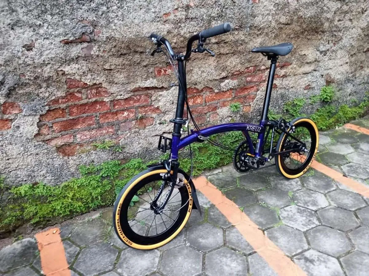 Mirip Brompton, harga sepeda Kreuz jauh lebih murah, tapi harus inden