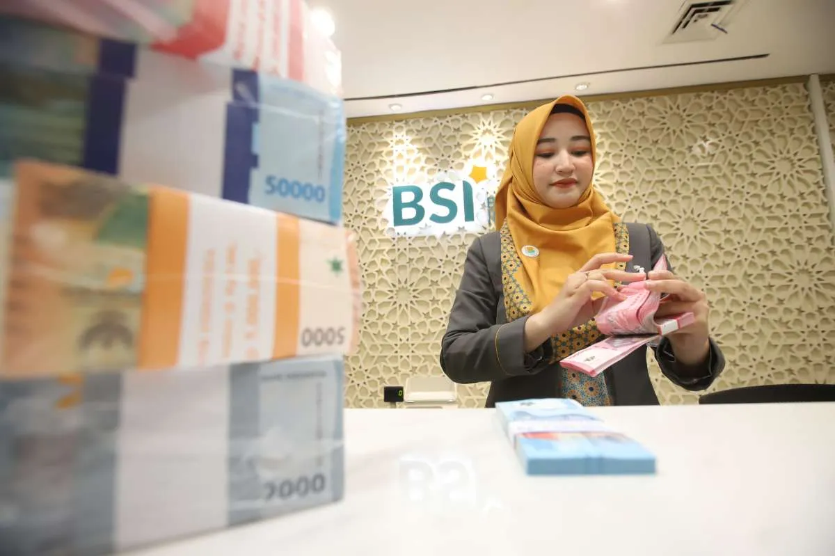 Semester 1 2025 KUR Cair Rp 131 T, Cek Syarat & Cara Pinjam KUR Syariah BSI Juli 2025