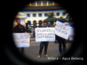 Dua Kebijakan Pemerintah Atasi Krisis Ambalat