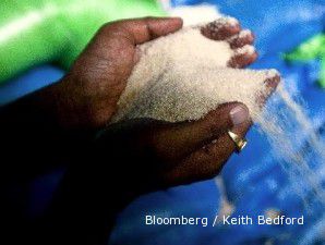 DPR minta pemerintah audit delapan importir gula rafinasi