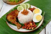 3 Resep Nasi Uduk Rice Cooker Komplit, Masaknya Simpel, Praktis, dan Tanpa Santan