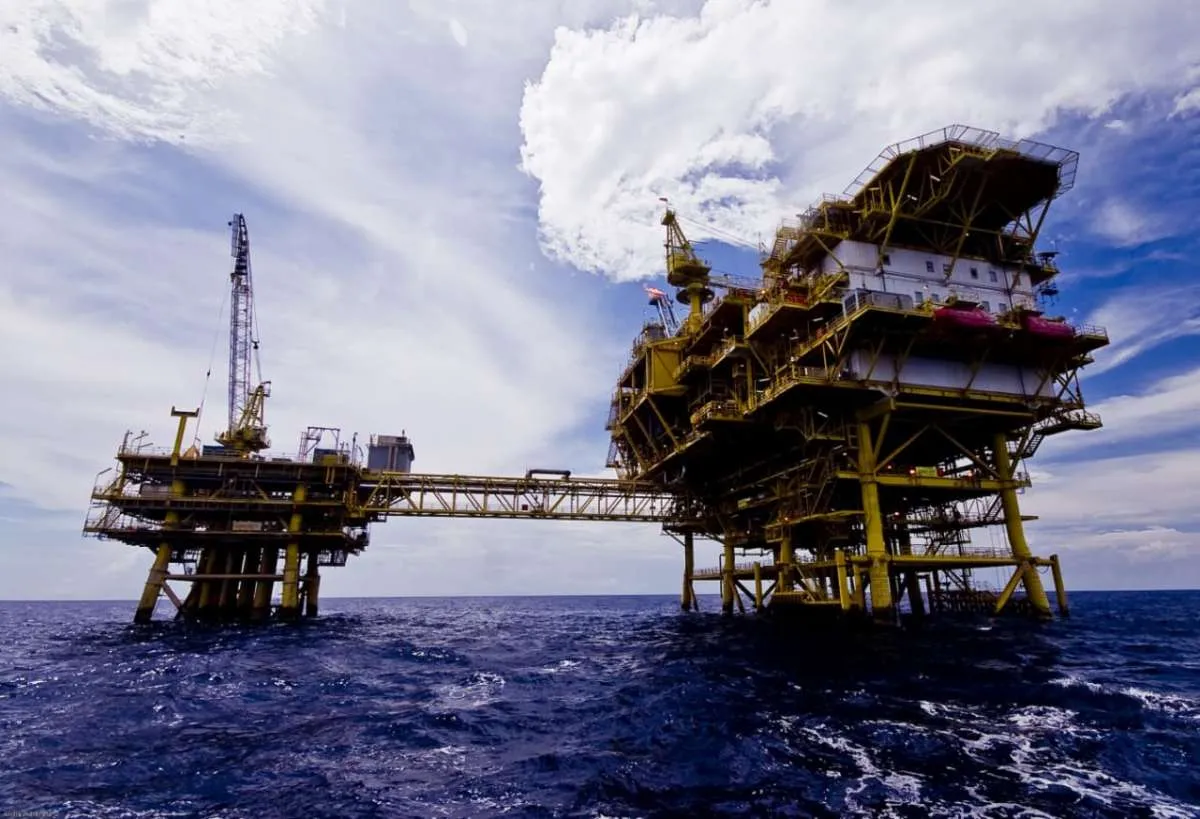 Harga minyak terkoreksi, kinerja Medco Energi (MEDC) turun di semester I 2020