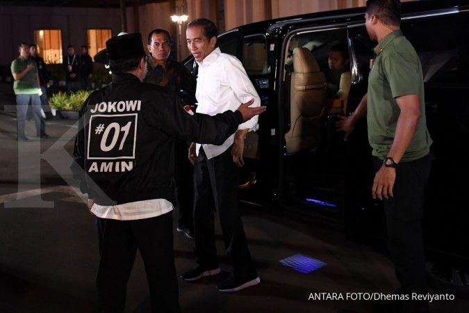 Jokowi akan lelang barang-barang pribadi malam nanti di Surabaya