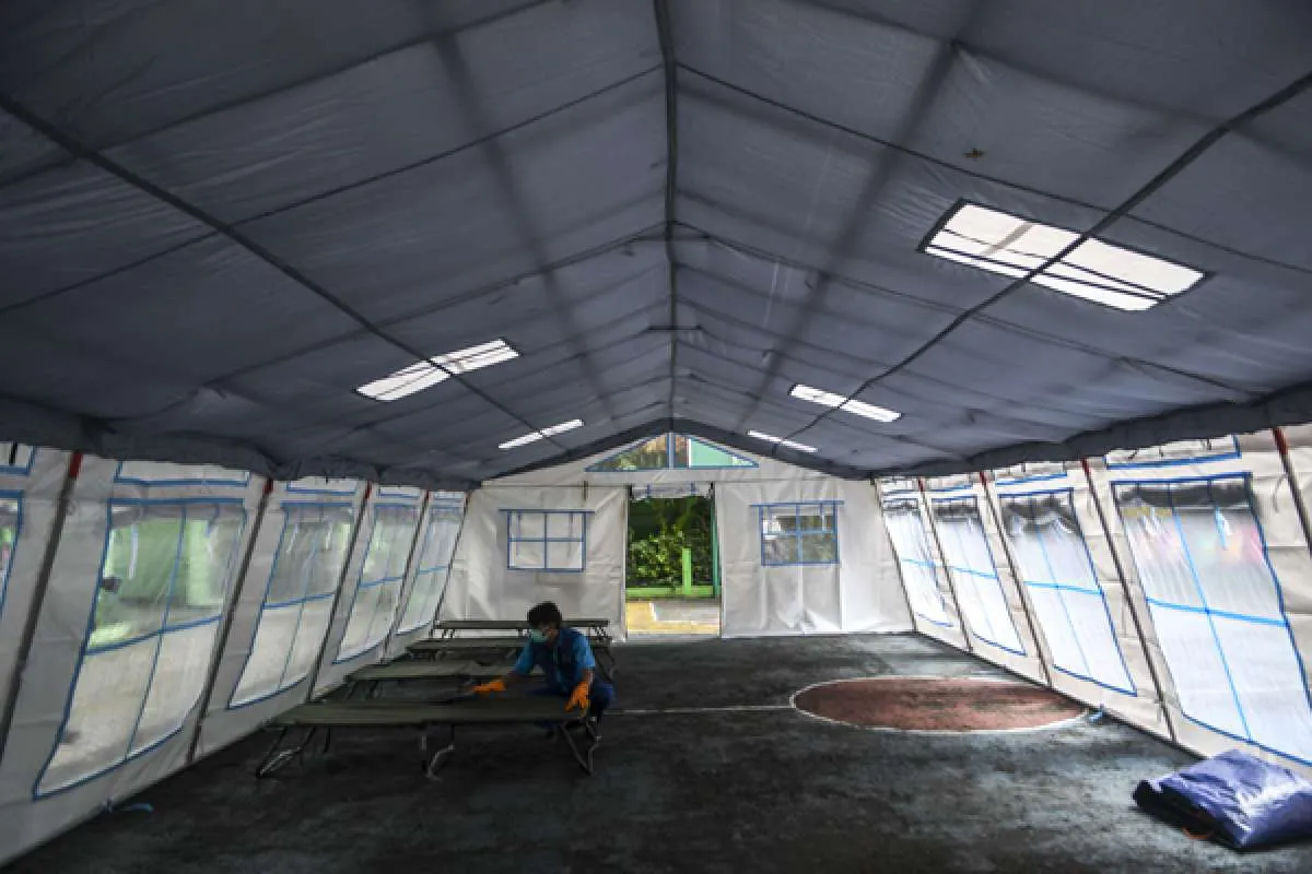 Kasus Covid-19 melonjak, pemerintah siapkan rumah sakit darurat hingga oksigen
