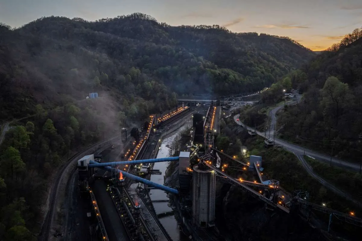 Harga Batubara Diprediksi Tertekan Hingga Akhir Tahun, Ini Sentimennya