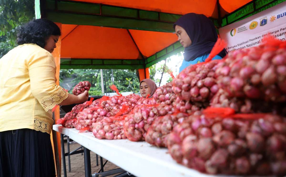Pasar murah bawang merah