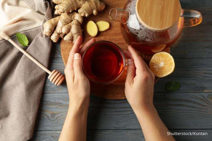 8 Rekomendasi Teh untuk Meredakan Batuk secara Alami