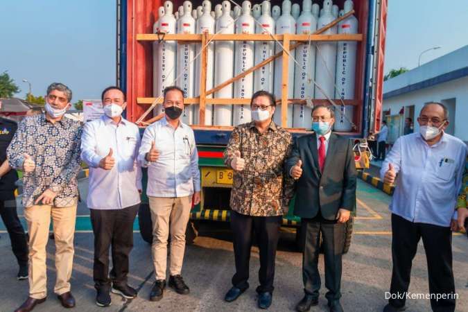 Kemenperin Gandeng Asosiasi Industri Kirim 3.500 Tabung Oksigen ke India