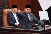 Angan-Angan Ekonomi Melaju Lebih Tinggi Lagi