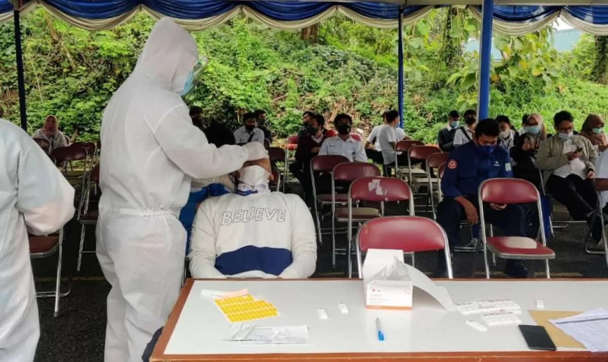 Peruri gelar swab antigen terhadap 2.300 karyawan untuk cegah penyebaran Covid-19