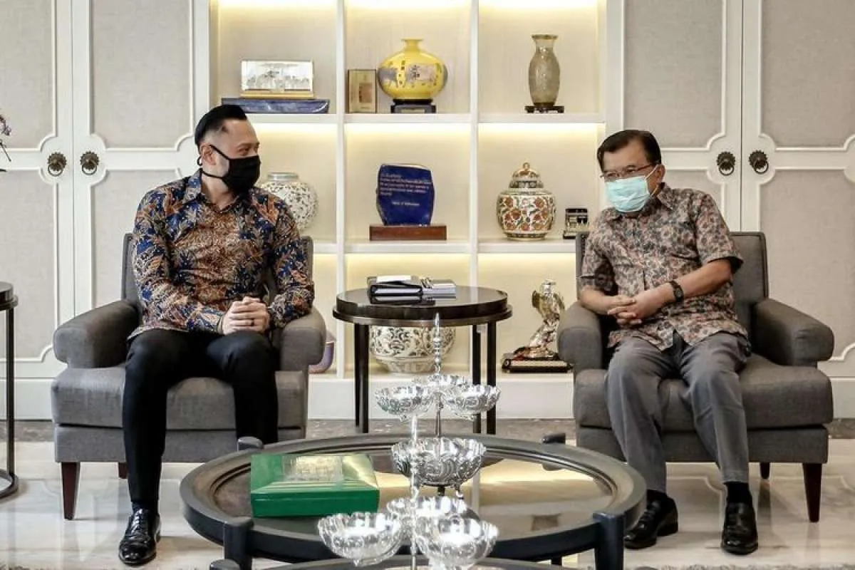 Jusuf Kalla puji regenerasi di Partai Demokrat dan beri nasihat ke AHY