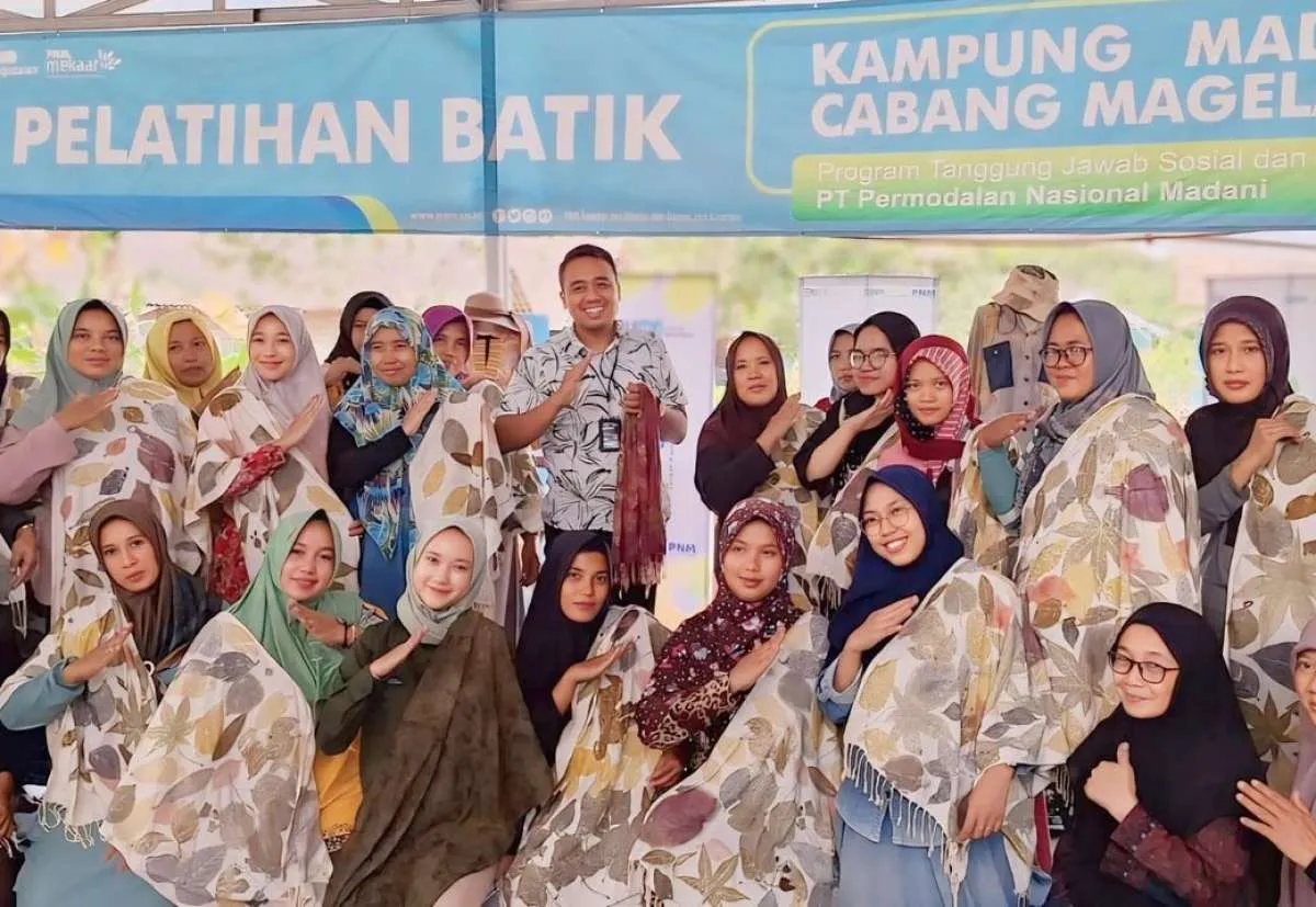 PNM Berdayakan Perajin Batik Lewat Teknik Ecoprint di Kampung Madani