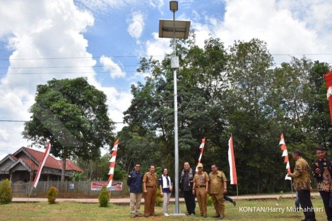 Ditjen EBTKE serahkan 125 PJU-TS ke Kabupaten Ogan Ilir